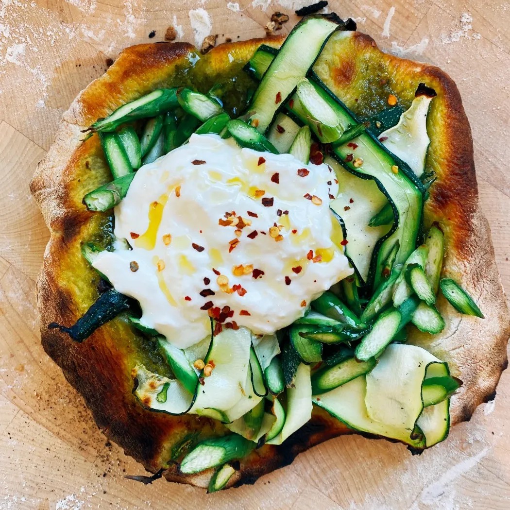 Image alt description