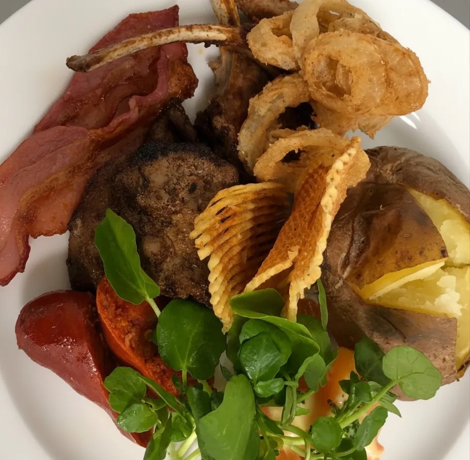 Image alt description