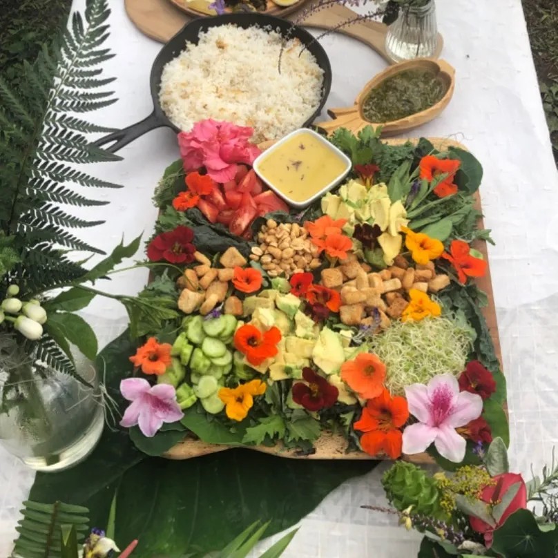 Image alt description