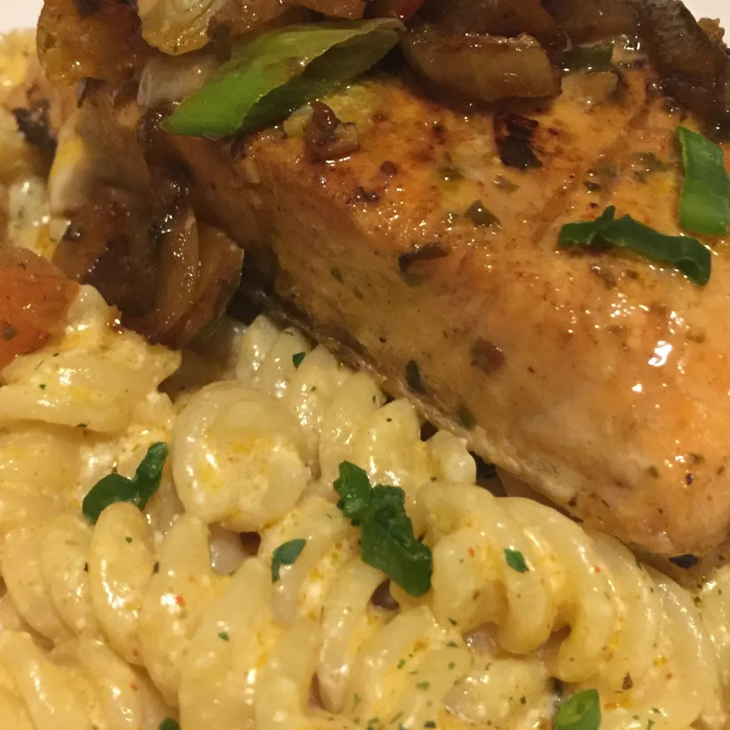 Image alt description