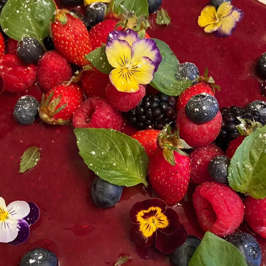 Image alt description