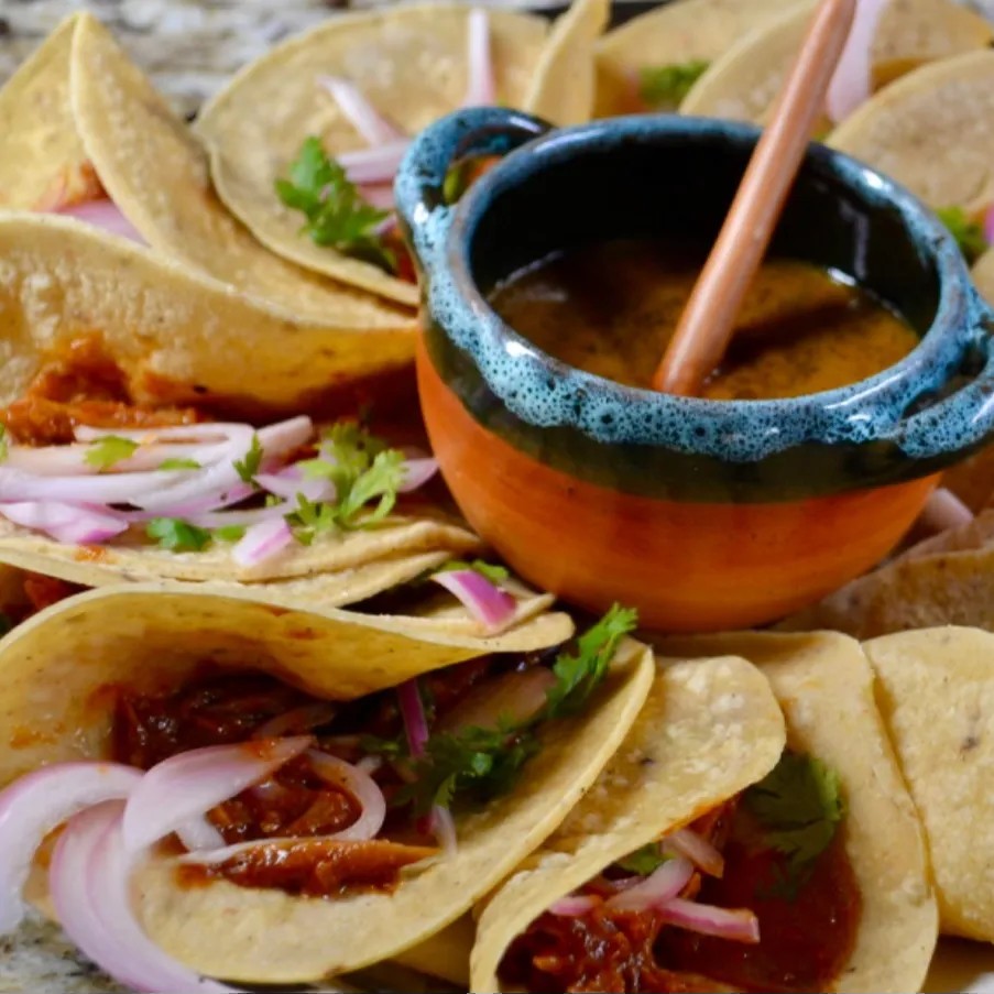 Image alt description