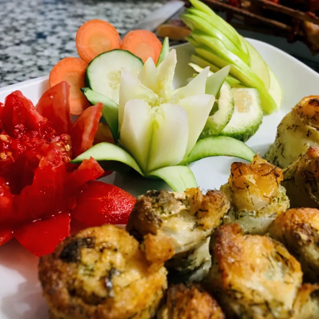 Image alt description