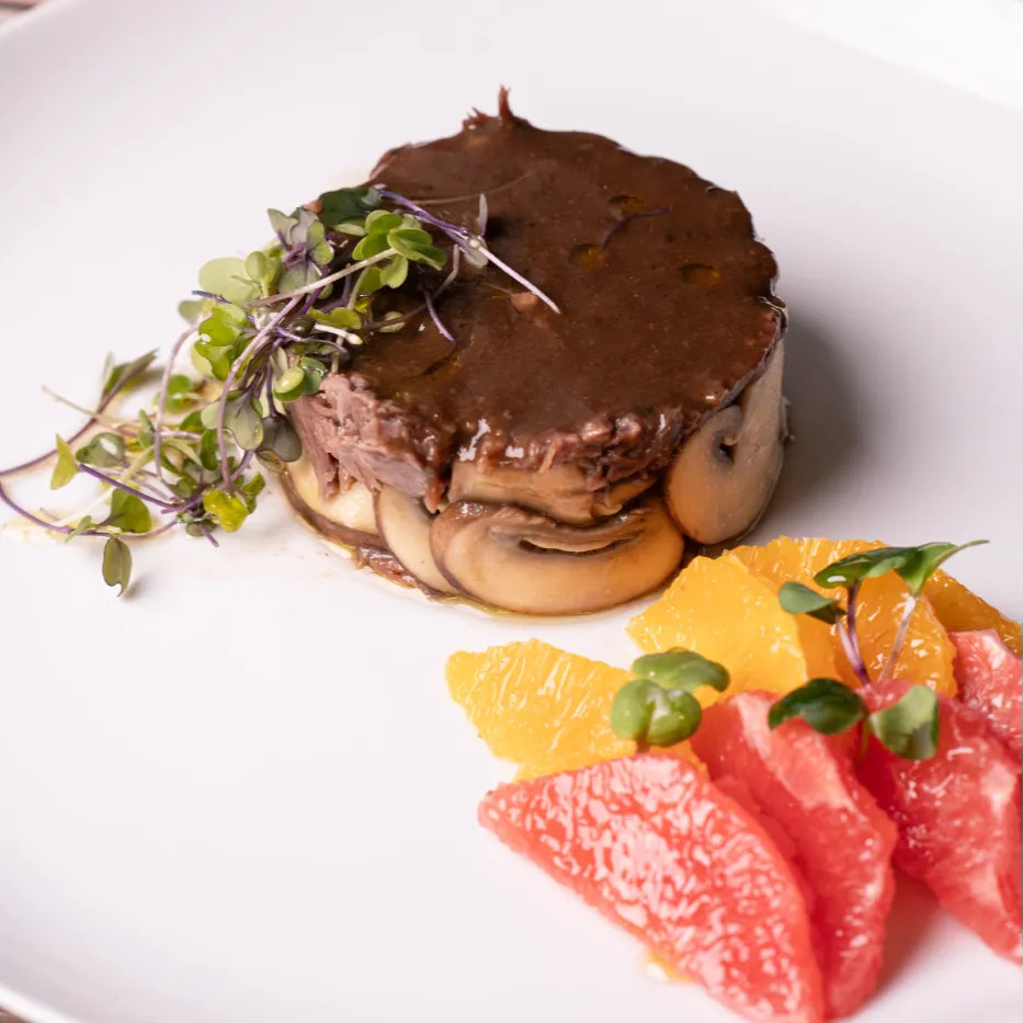 Image alt description