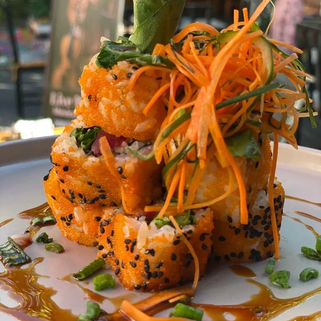 Image alt description