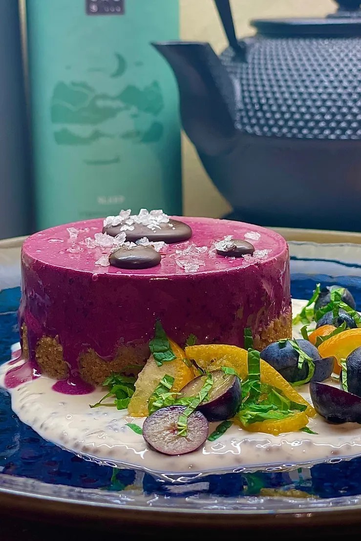 Image alt description