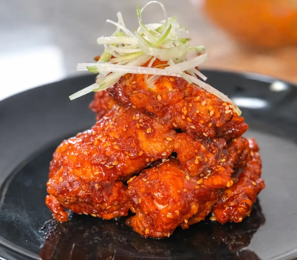 Image alt description