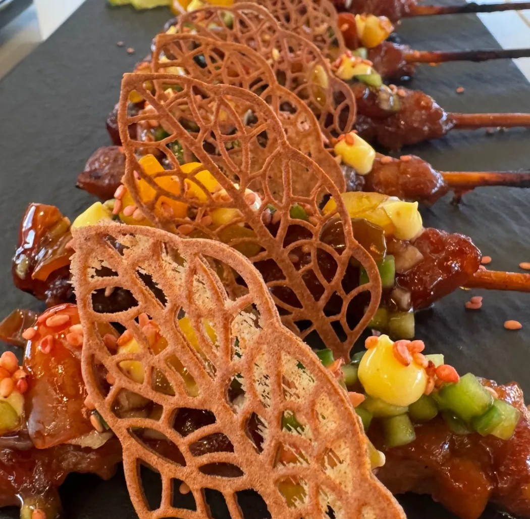 Image alt description