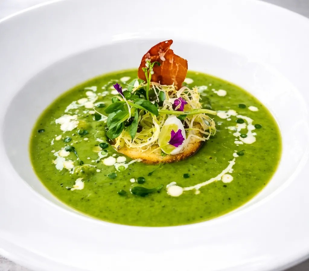 Image alt description