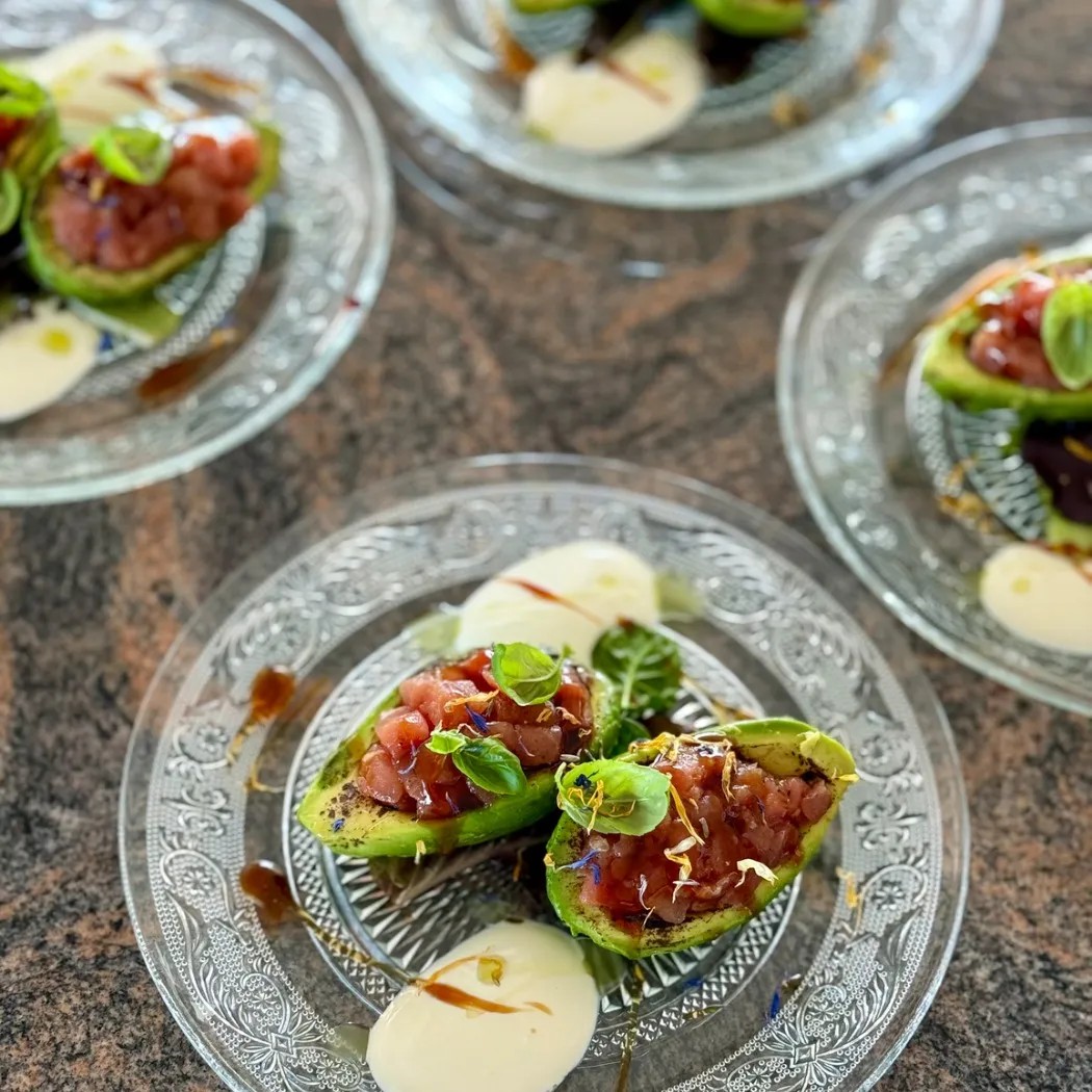 Image alt description