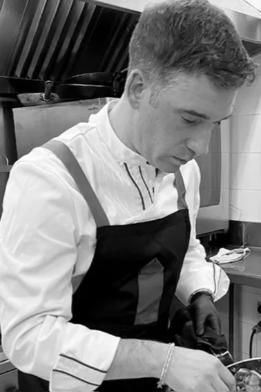 Image alt description