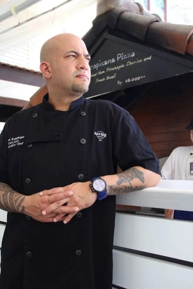 Image alt description