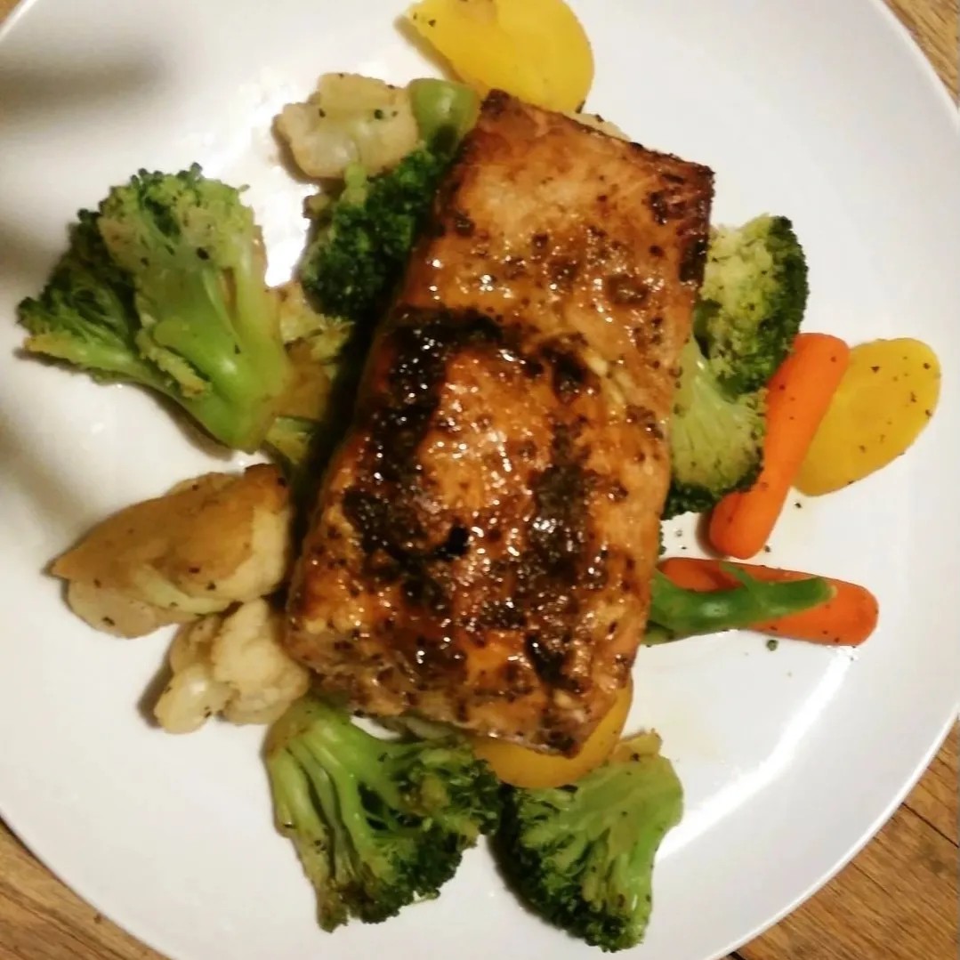 Image alt description