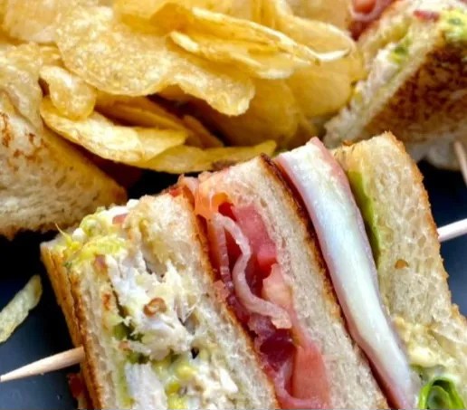 Image alt description