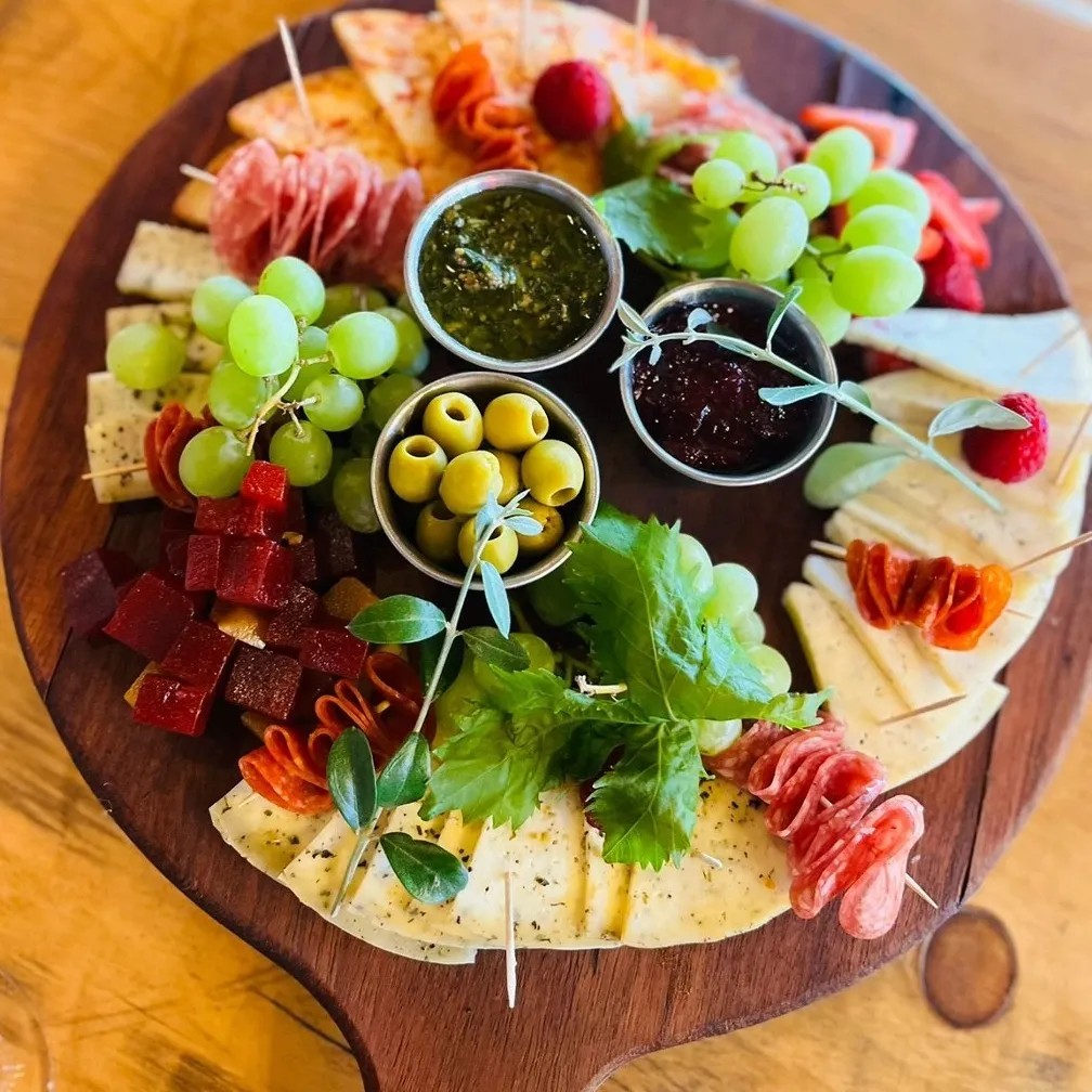 Image alt description