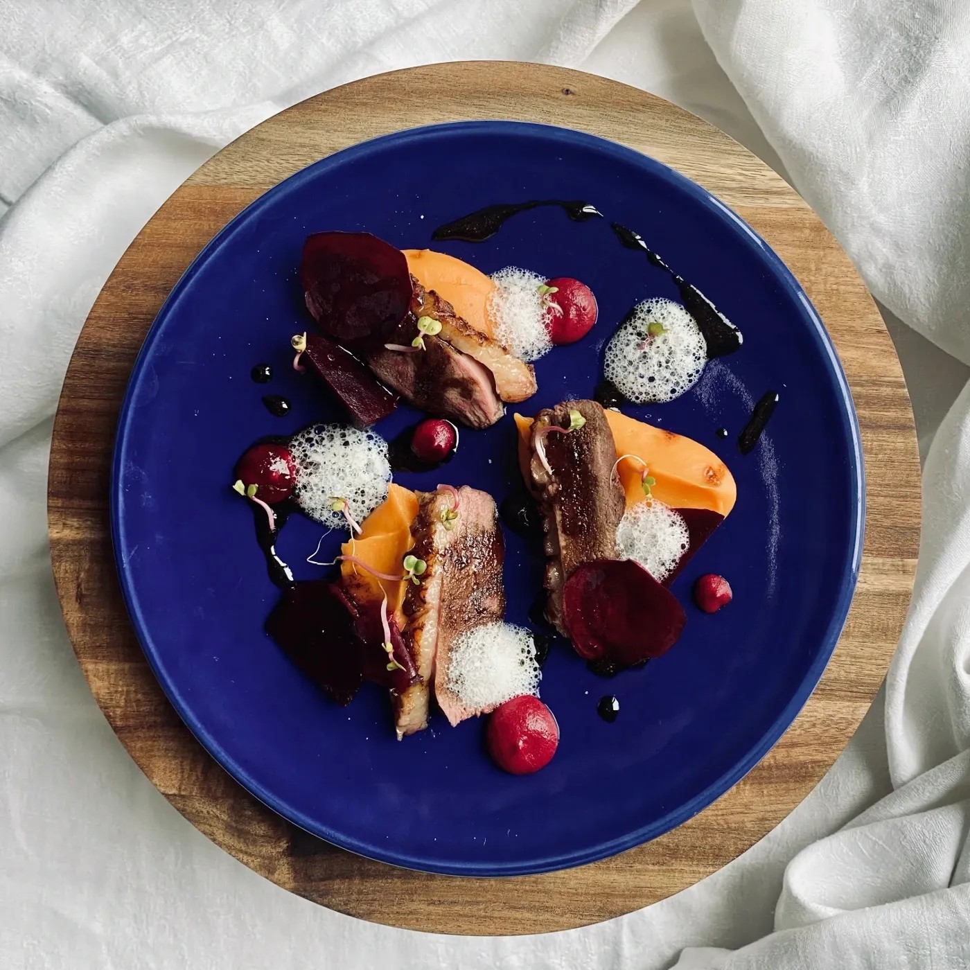 Image alt description