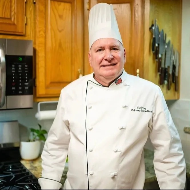 Image alt description