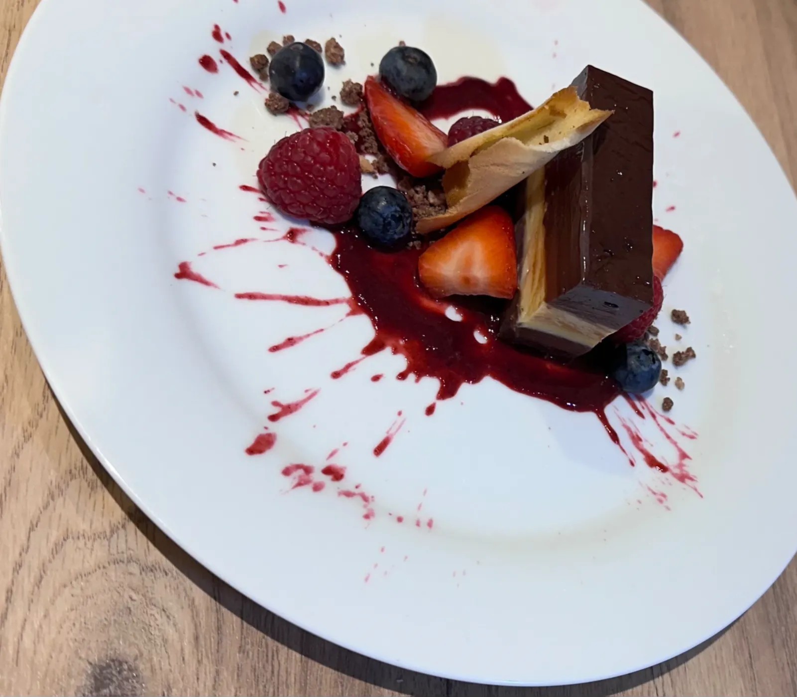 Image alt description