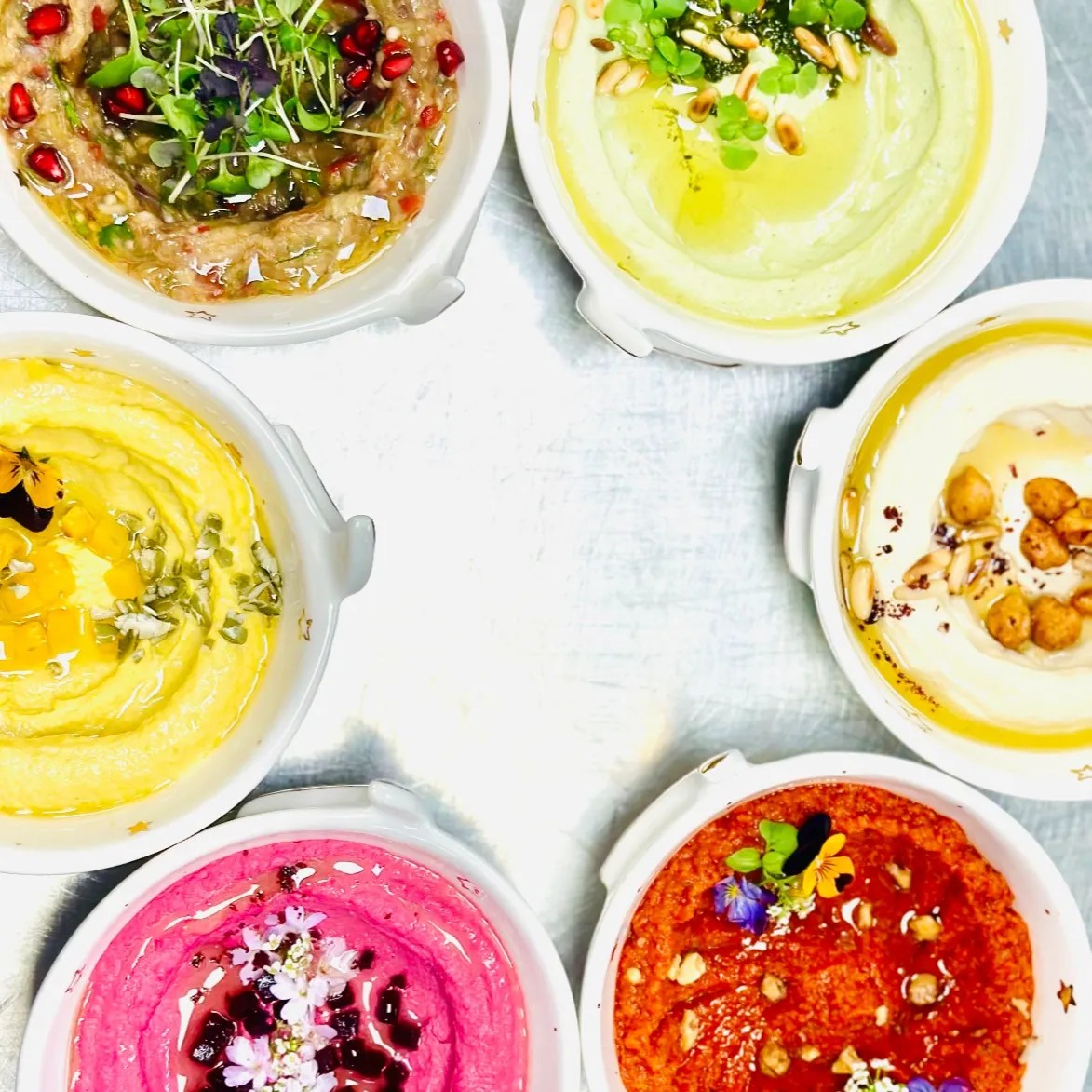 Image alt description