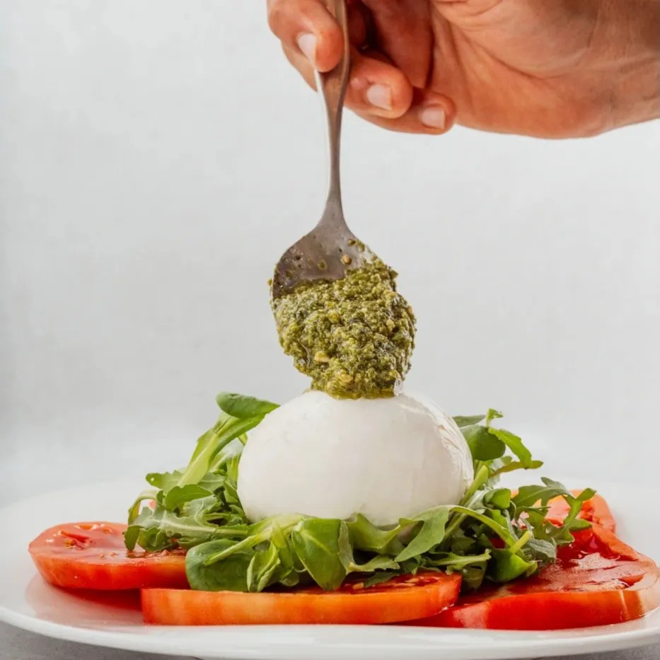 Image alt description