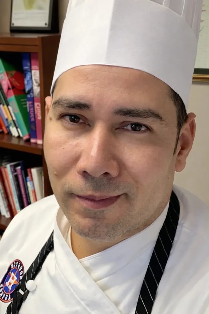 Image alt description