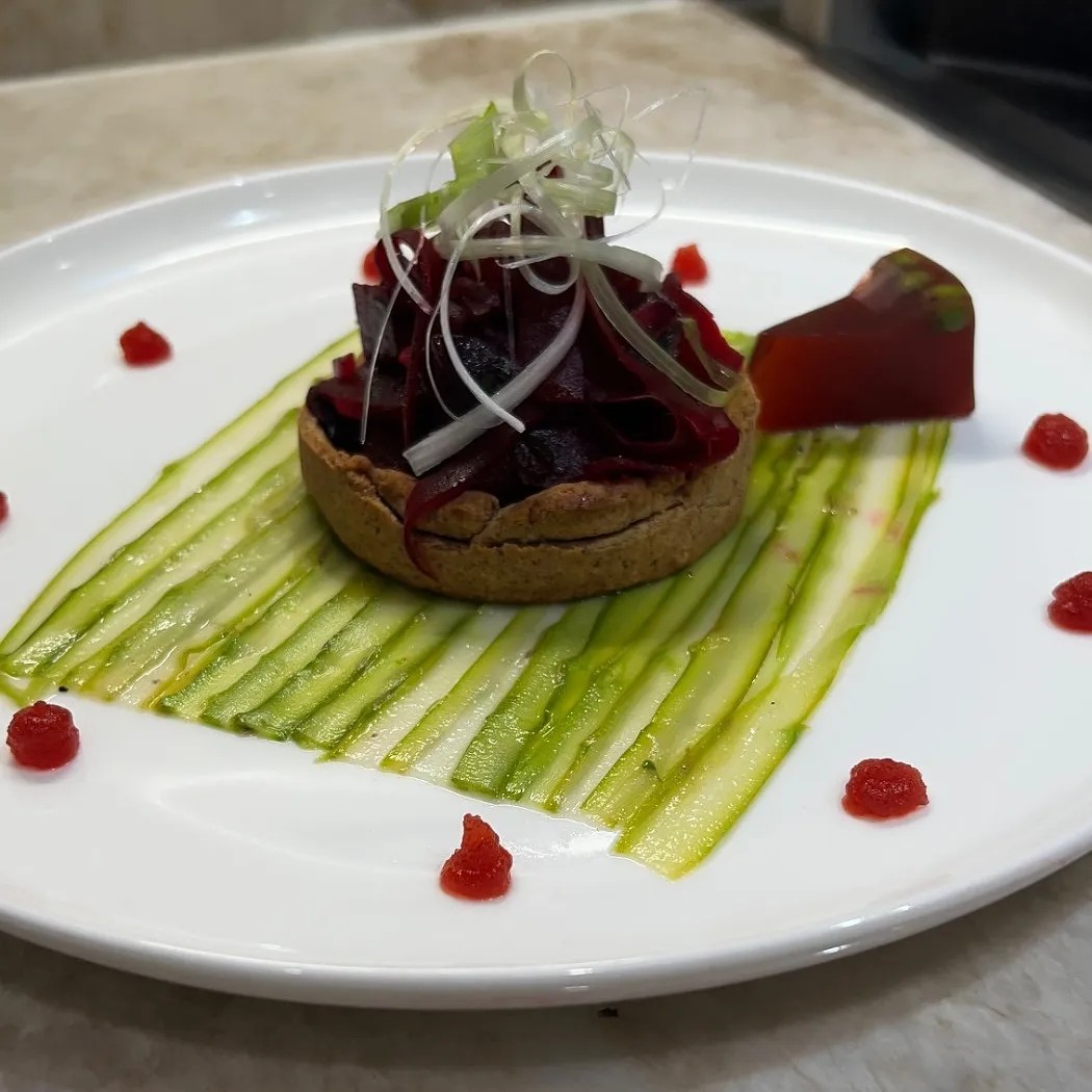 Image alt description