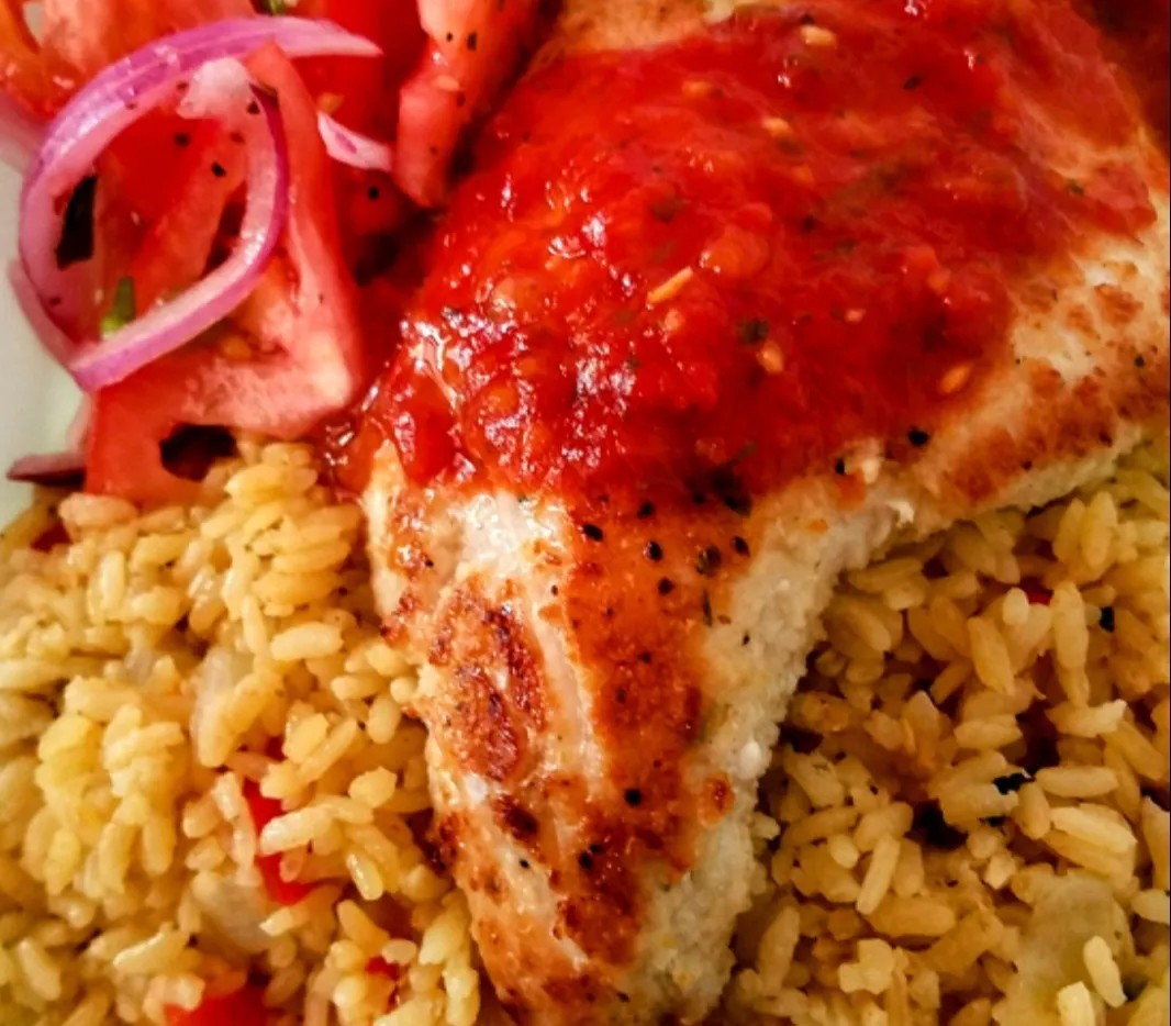 Image alt description