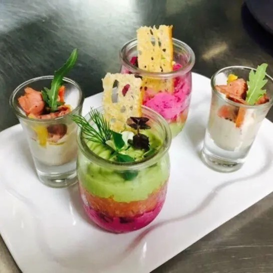 Image alt description