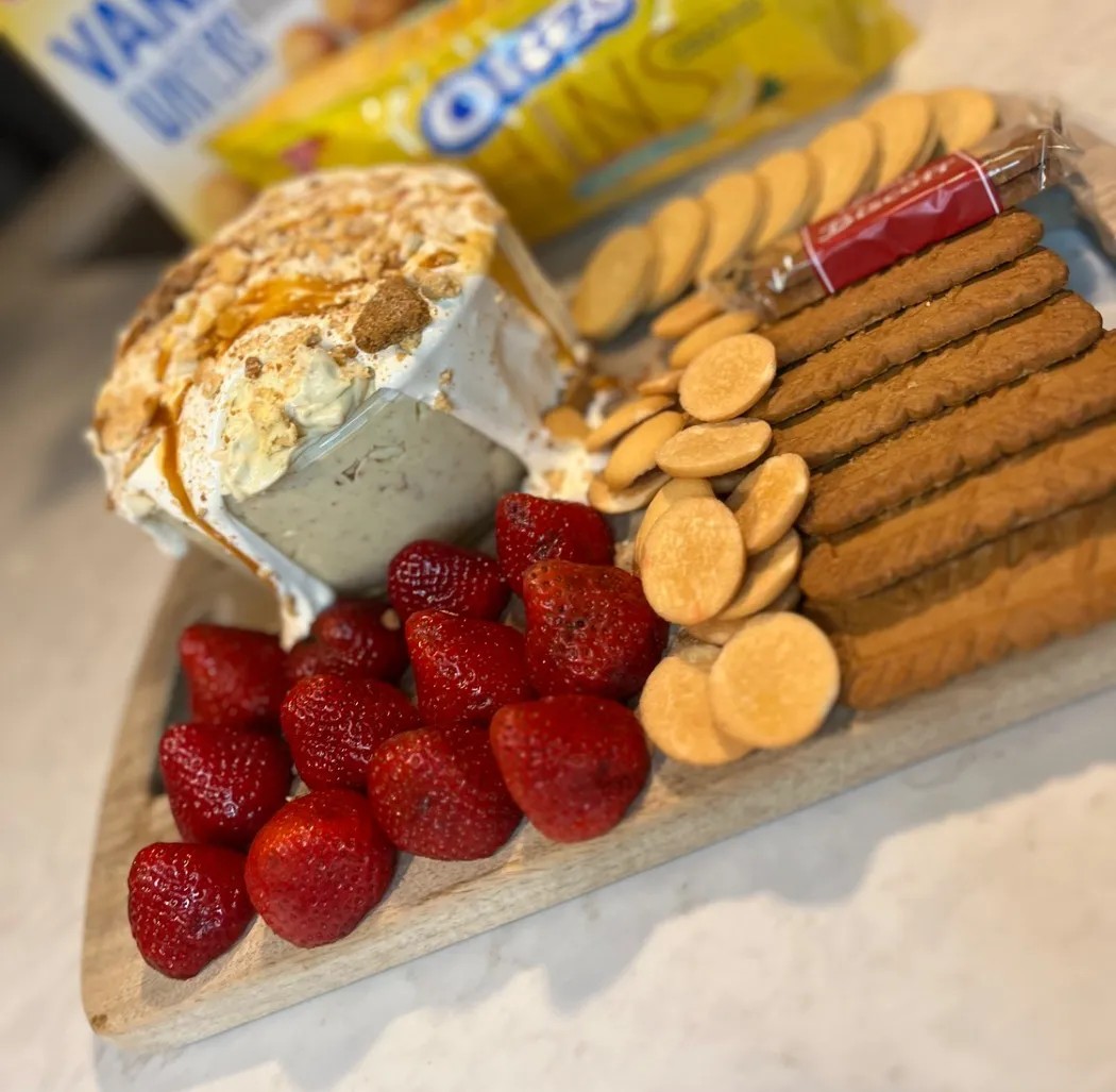 Image alt description