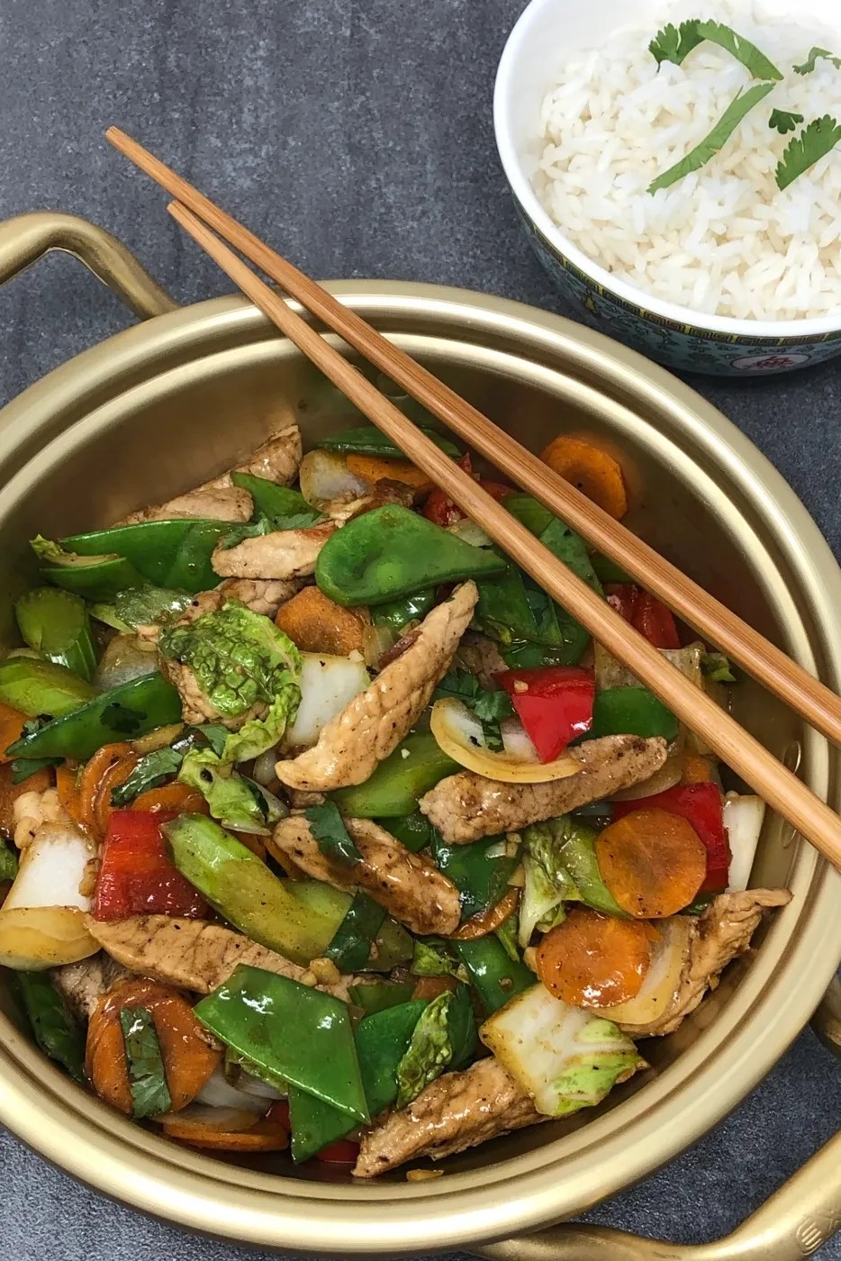 Image alt description