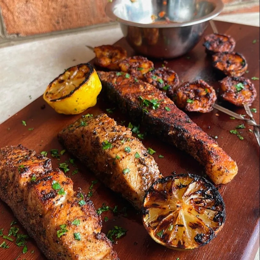 Image alt description