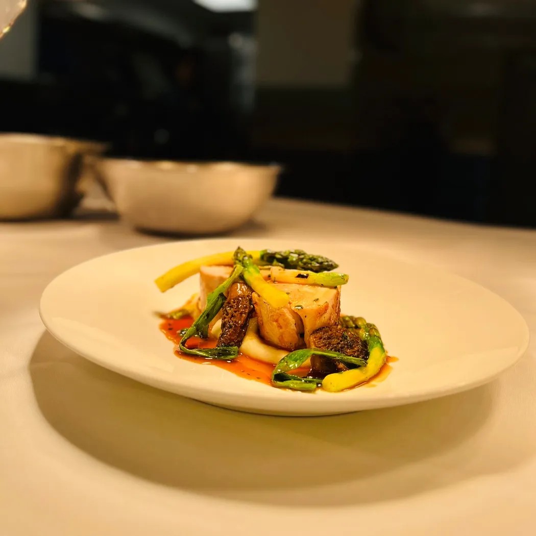 Image alt description