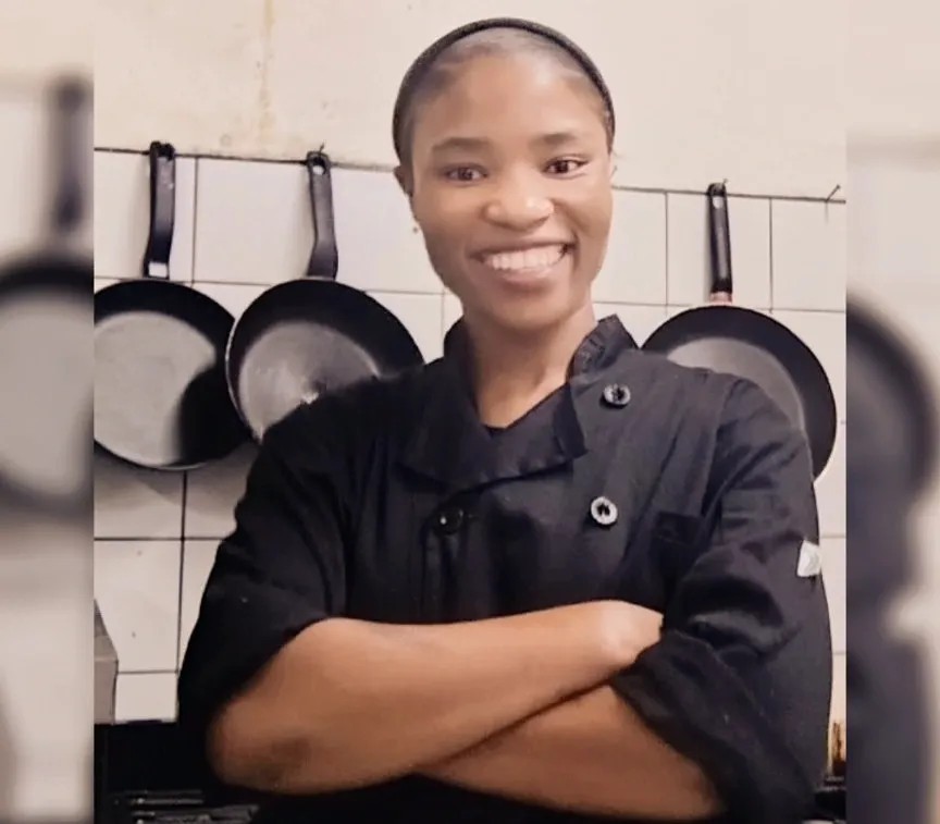 Image alt description