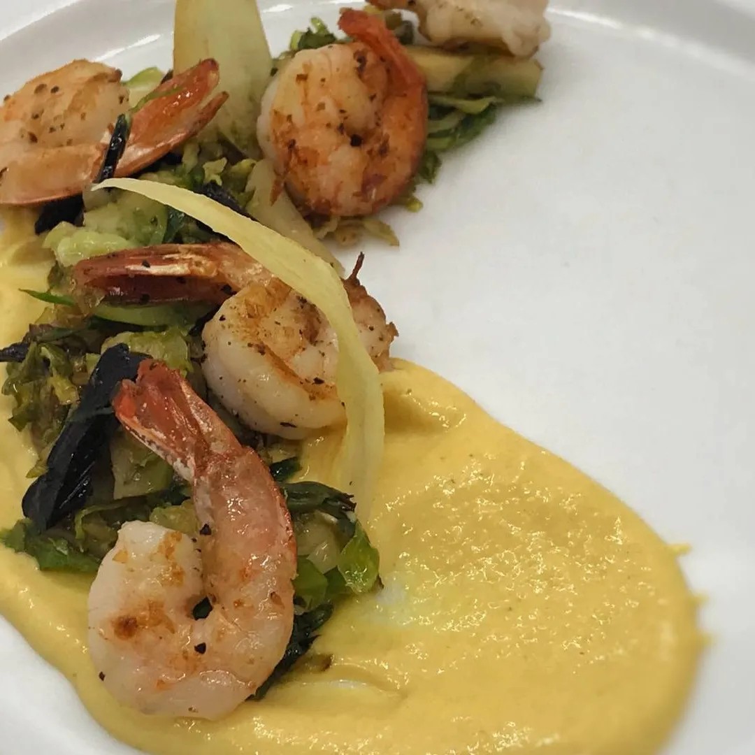 Image alt description