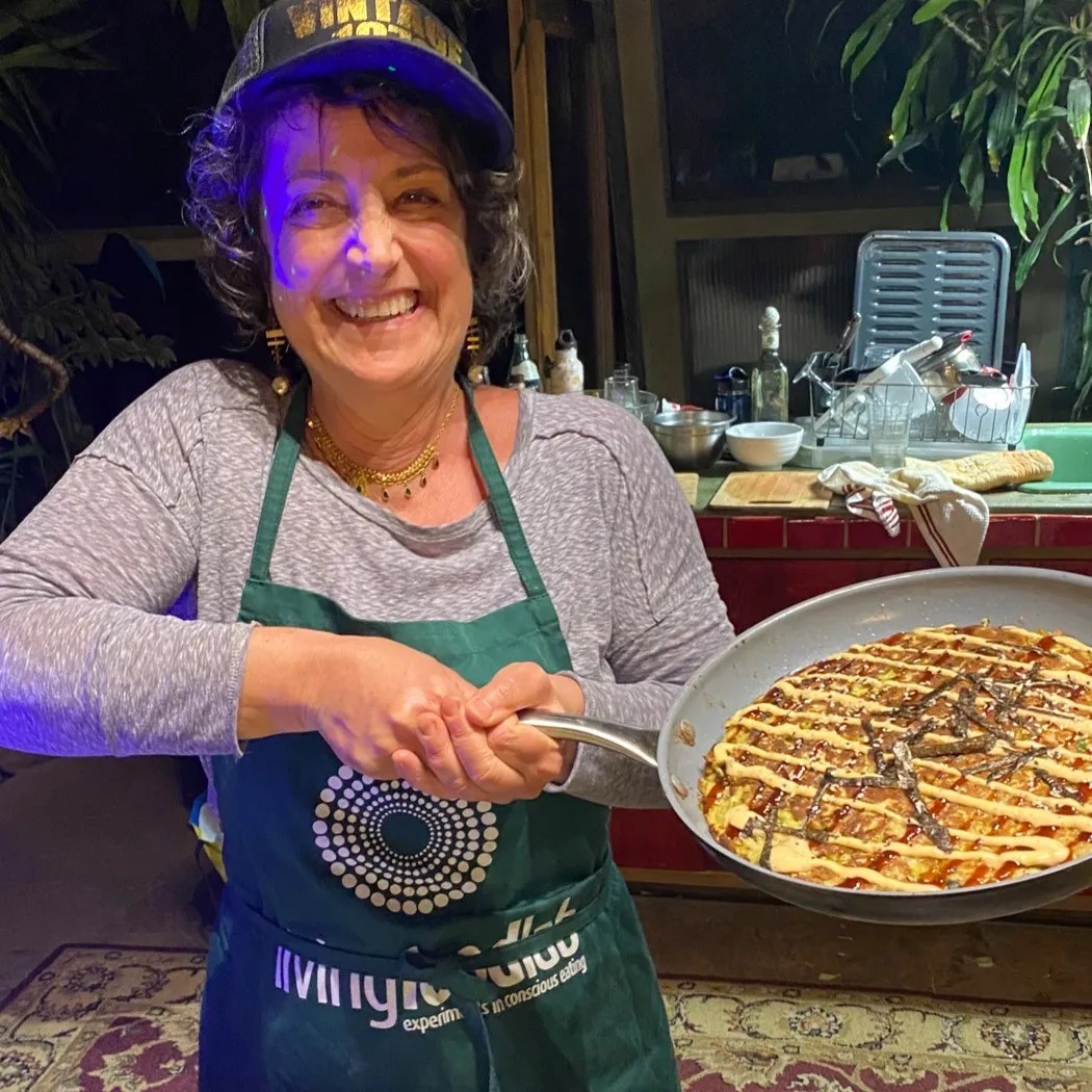 Image alt description