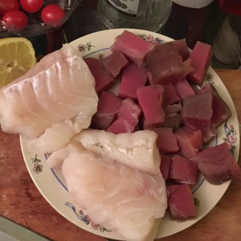 Image alt description