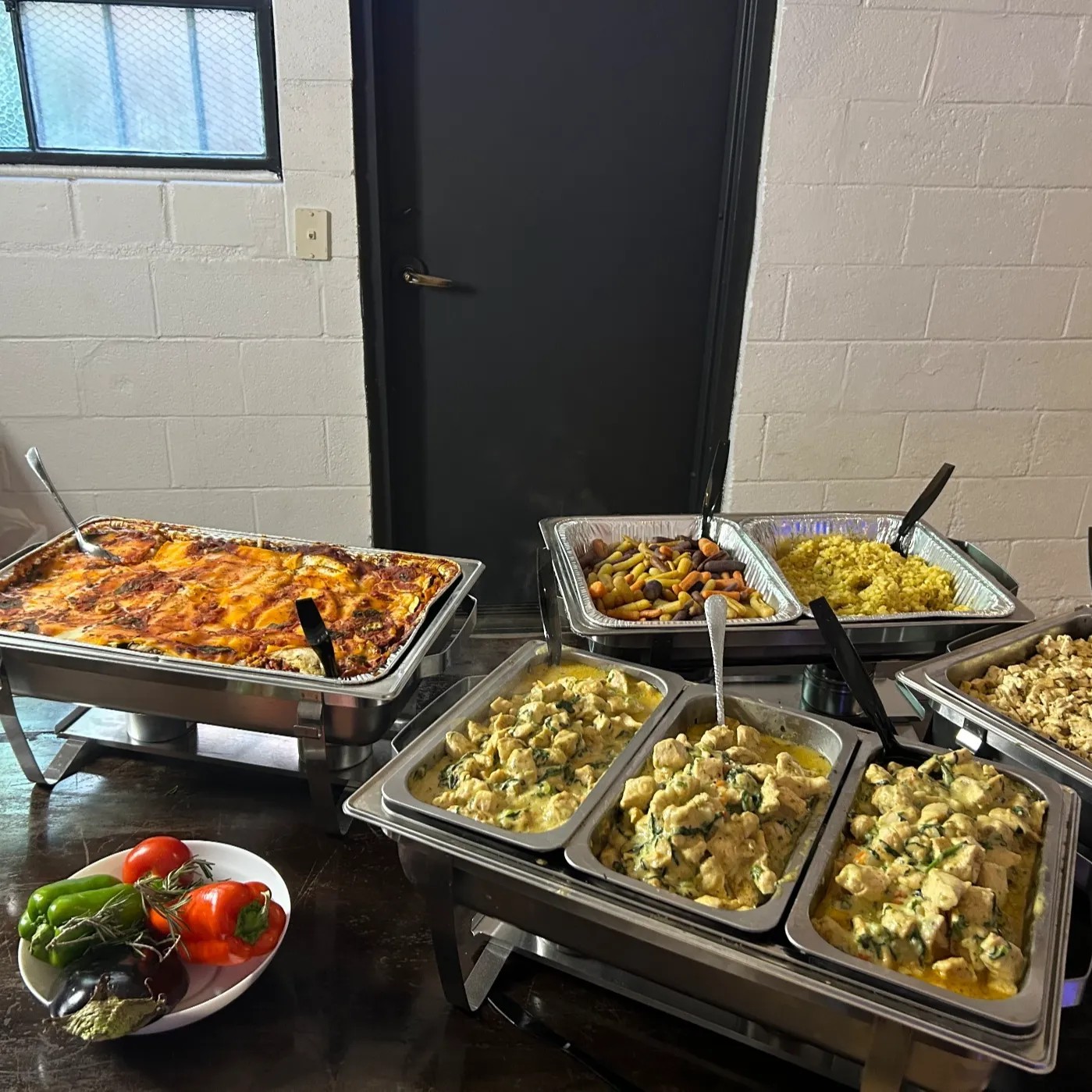 Image alt description