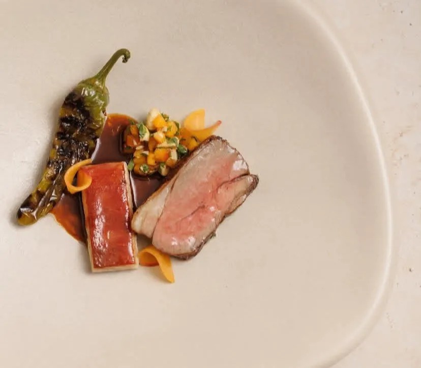 Image alt description