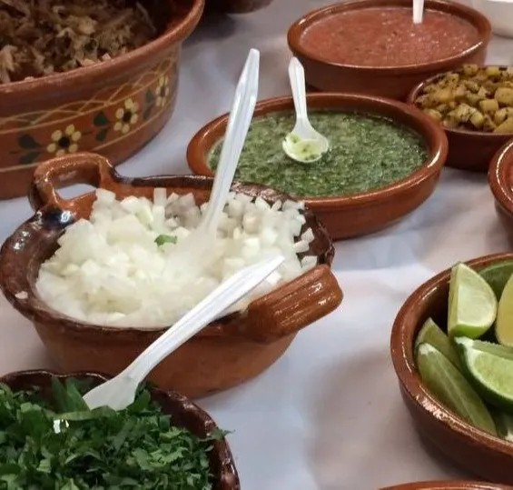 Image alt description