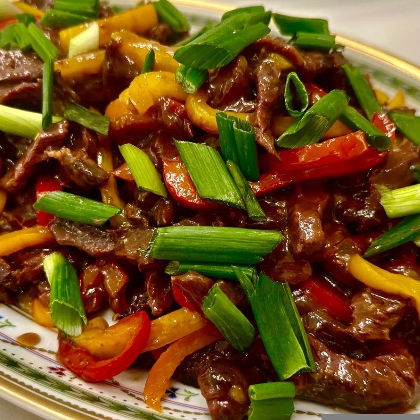 Image alt description