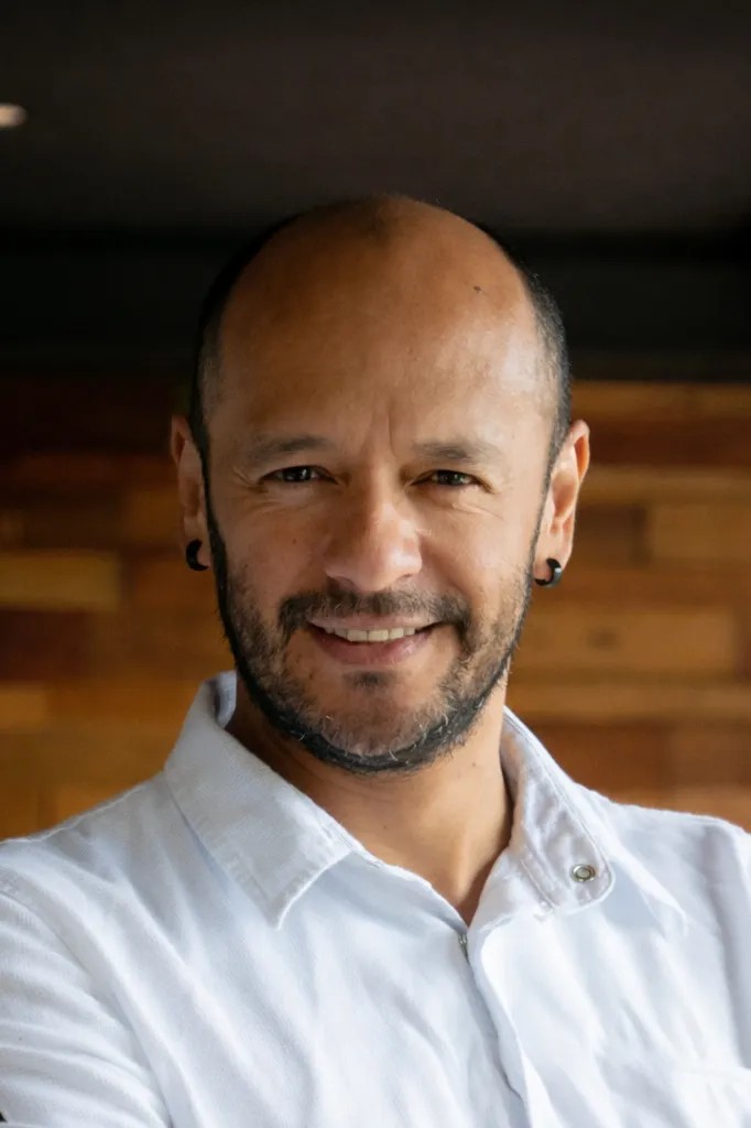 Image alt description