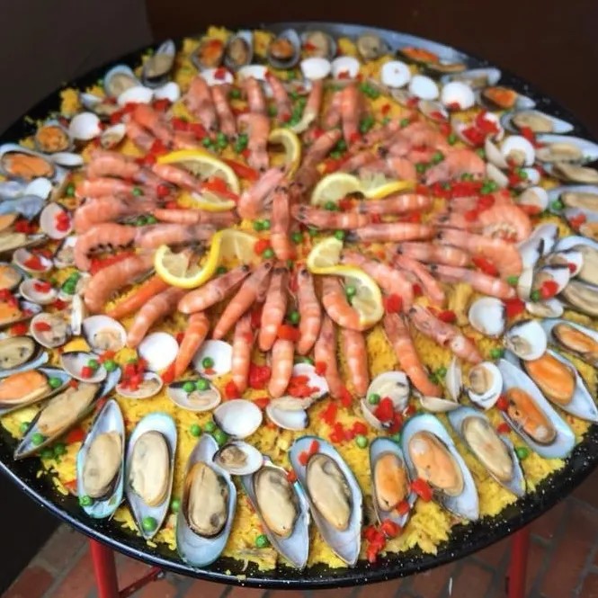 Image alt description