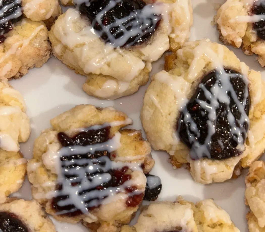 Image alt description