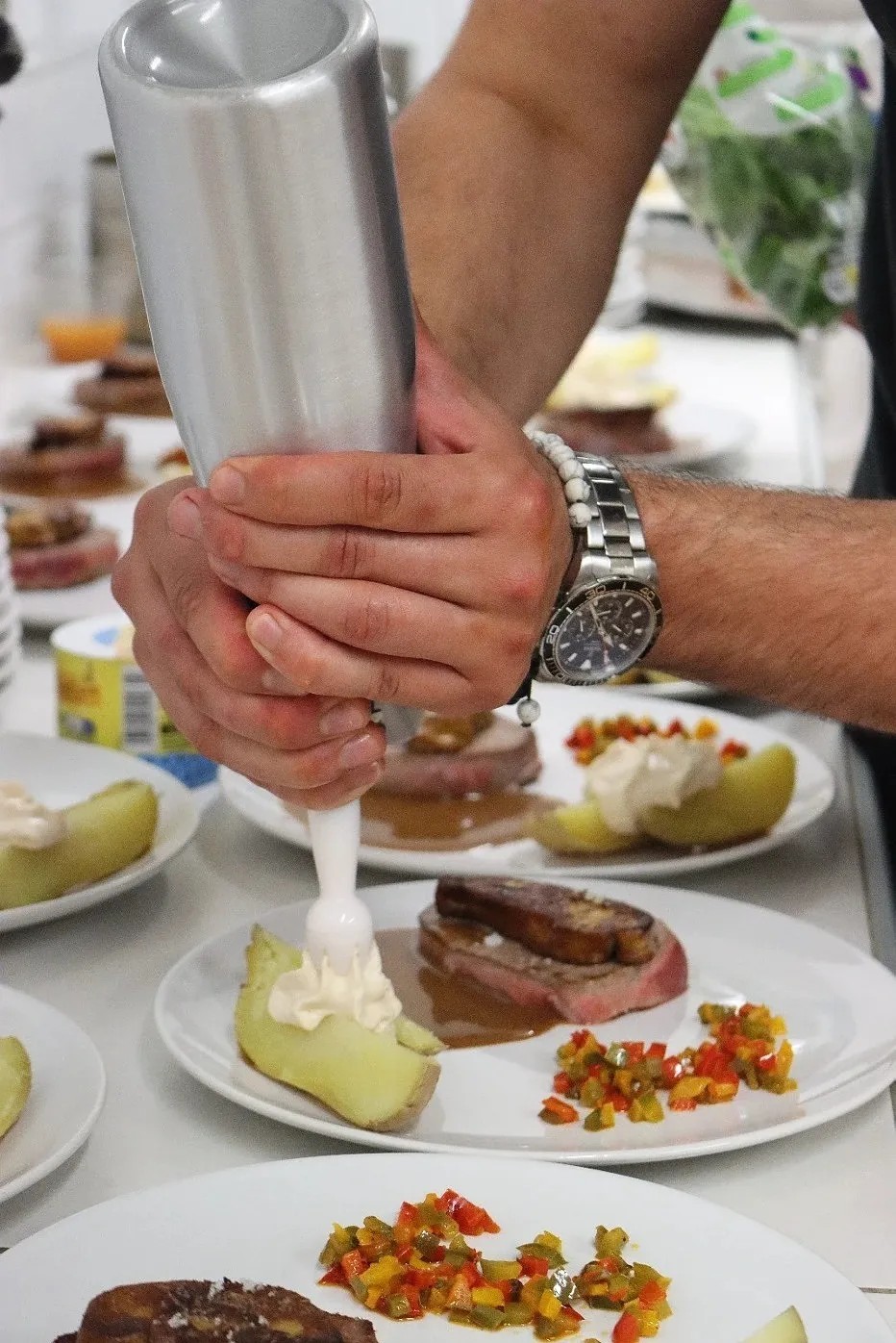 Image alt description