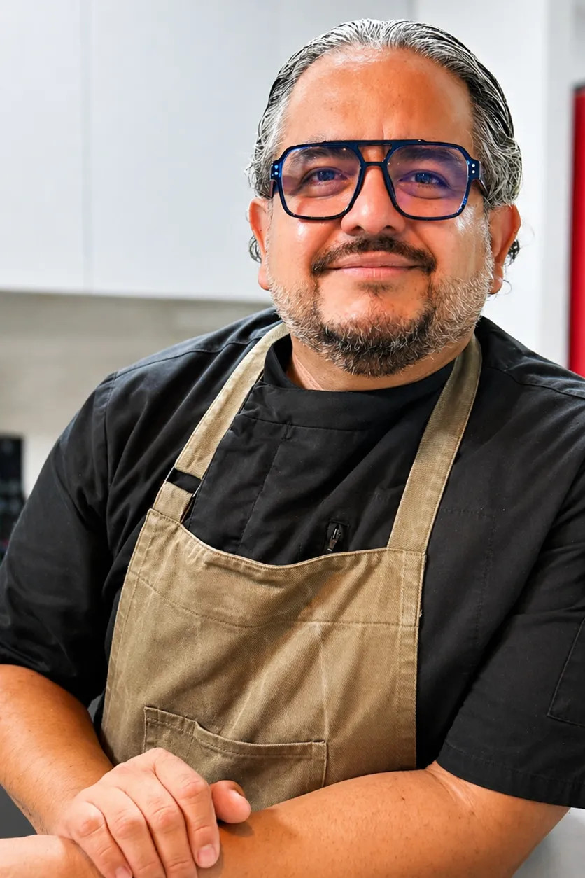 Image alt description