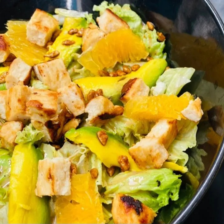 Image alt description