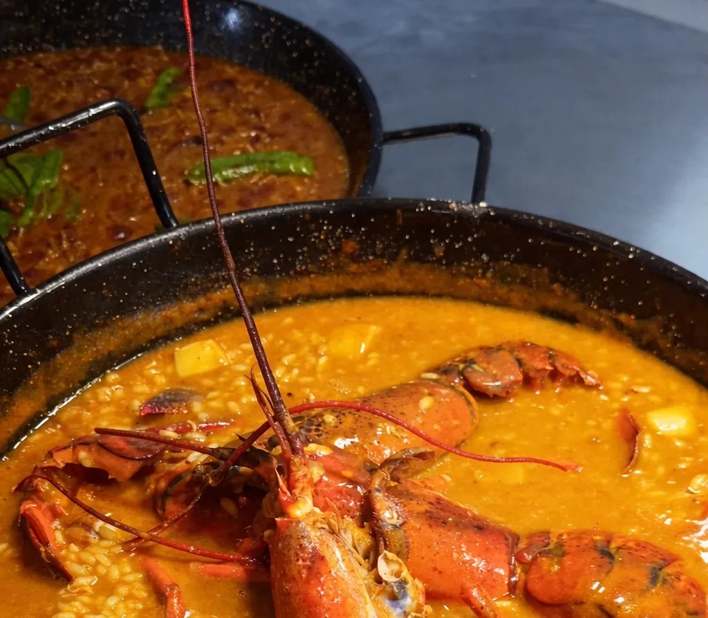 Image alt description