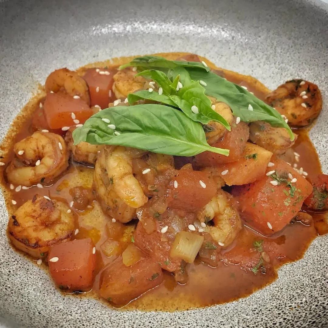 Image alt description