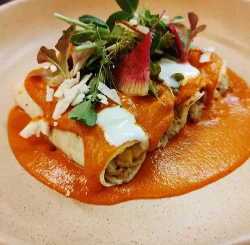 Image alt description