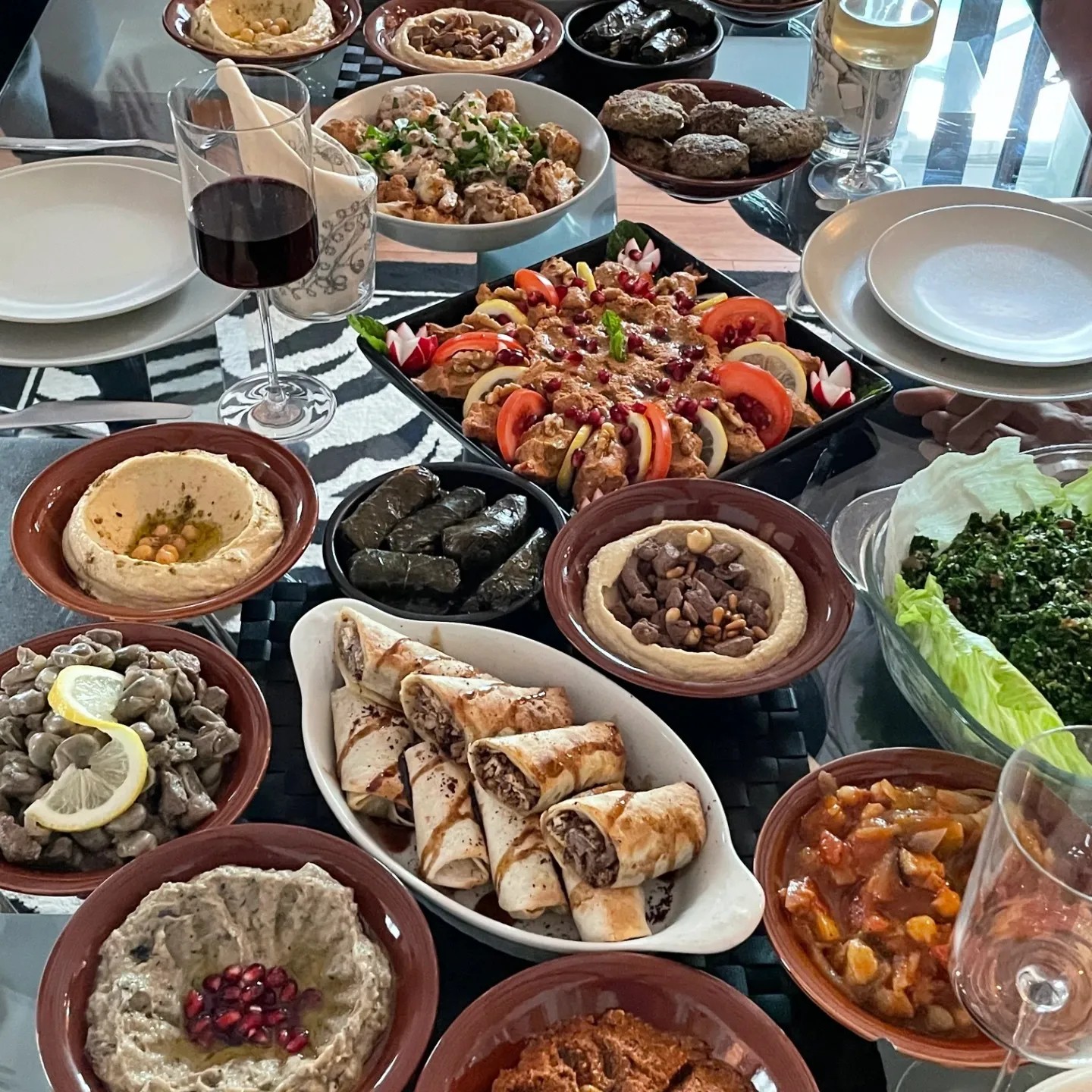 Image alt description